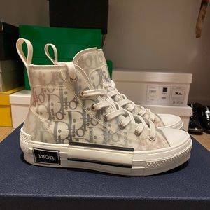 DIOR B23 HIGH-TOP SNEAKER